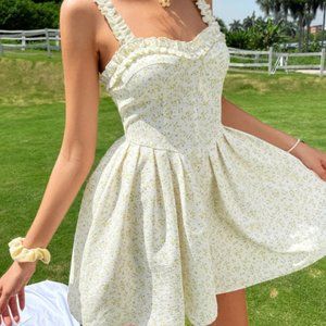 SHEIN MOD Ditsy Floral Print Frill Trim Bustier Pleated Dress Size Medium